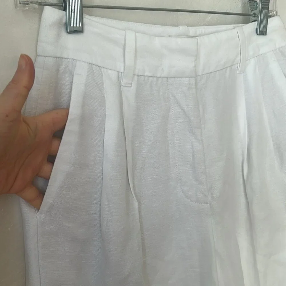 Aritzia White High-Waist Wide-Leg Linen Pants